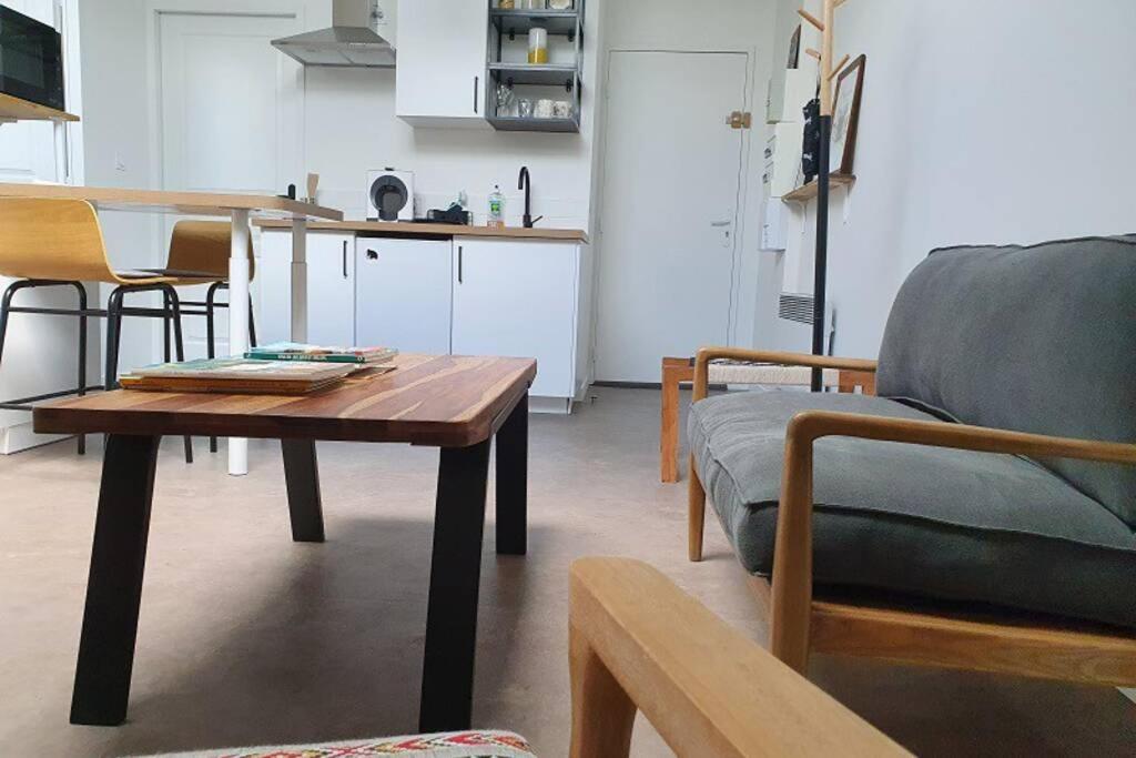 Apartamento Vol De Nuit - Balade Urbaine Au Centre D'Épernay Exterior foto