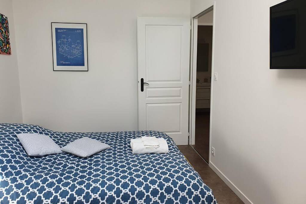 Apartamento Vol De Nuit - Balade Urbaine Au Centre D'Épernay Exterior foto